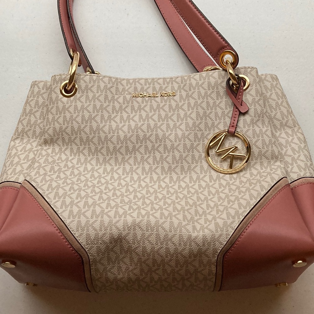Michael Kors Leather Purse